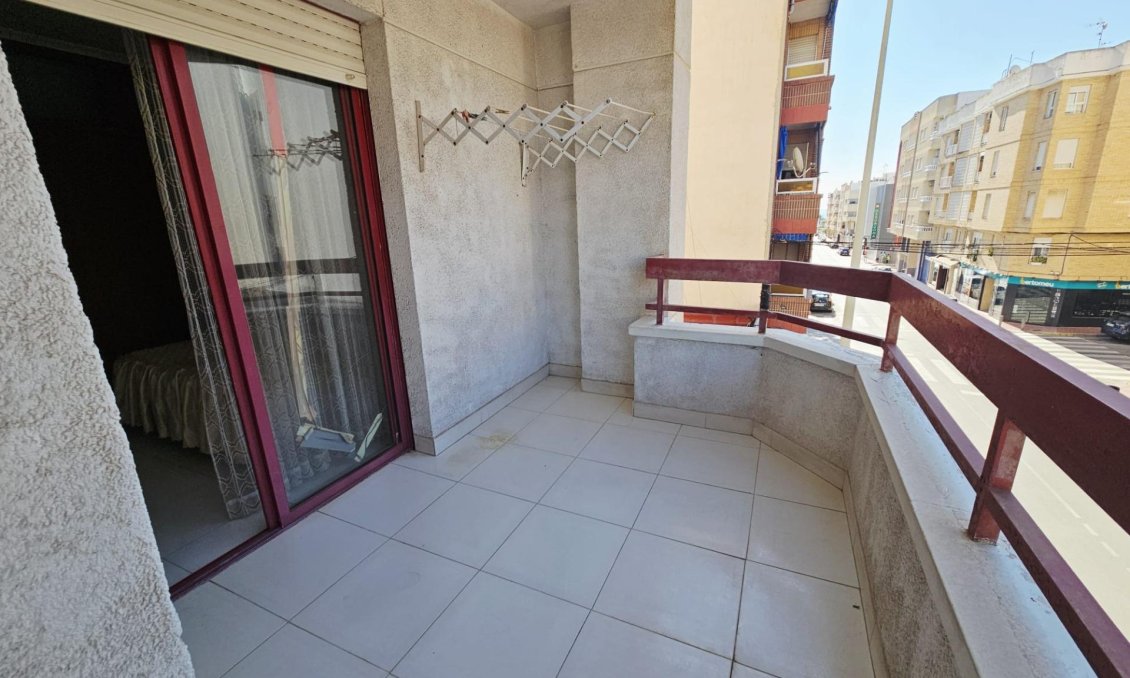 Segunda mano - Apartamento -
Guardamar del Segura - Pueblo