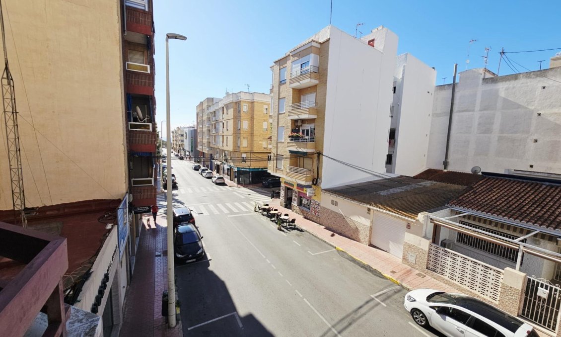 Segunda mano - Apartamento -
Guardamar del Segura - Pueblo