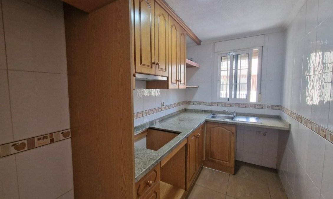 Wiederverkauf - Wohnung -
Torrevieja