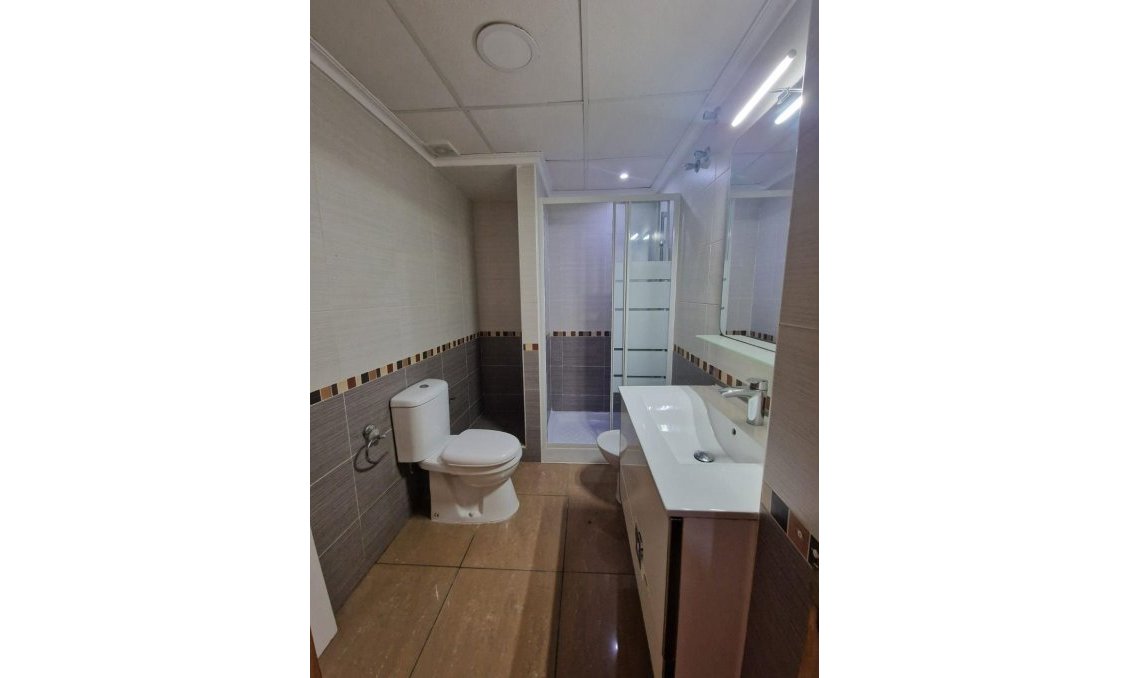 Wiederverkauf - Wohnung -
Torrevieja