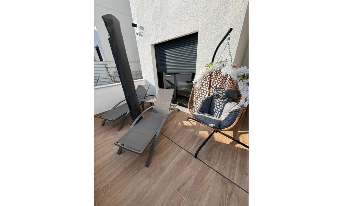 Segunda mano - Apartamento -
Los Balcones - Costa Blanca