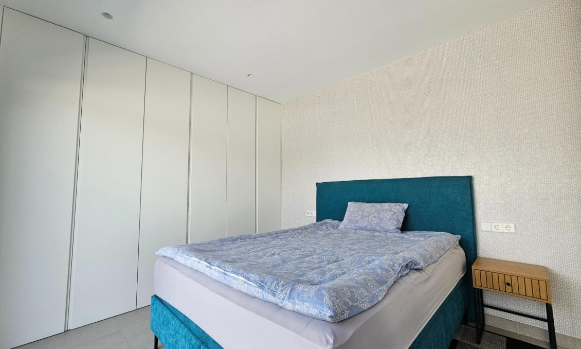 Segunda mano - Villa -
Torrevieja - Los Balcones