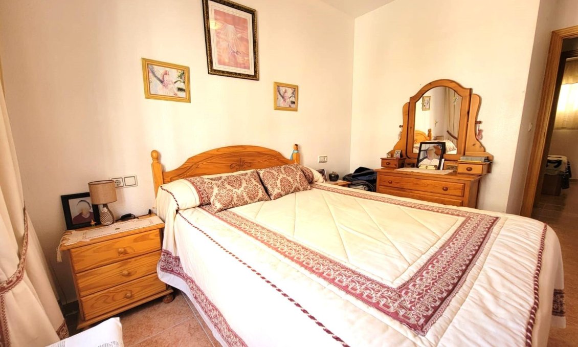 Segunda mano - Apartamento -
Torrevieja - Nueva Torrevieja