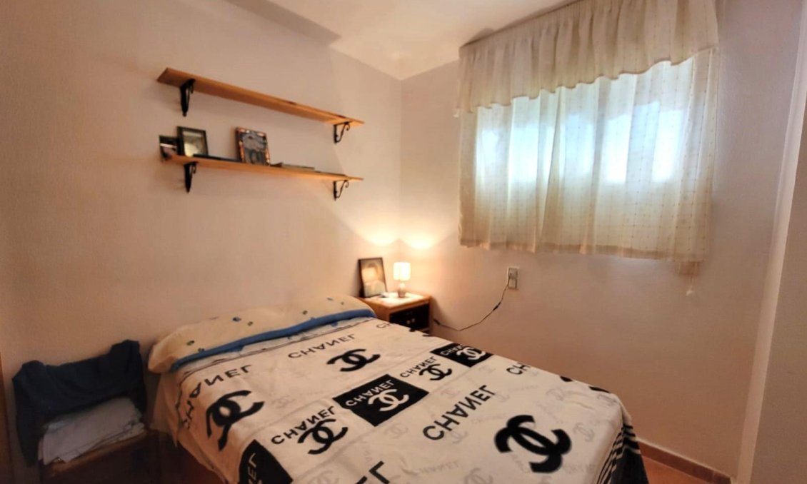 Segunda mano - Apartamento -
Torrevieja - Nueva Torrevieja