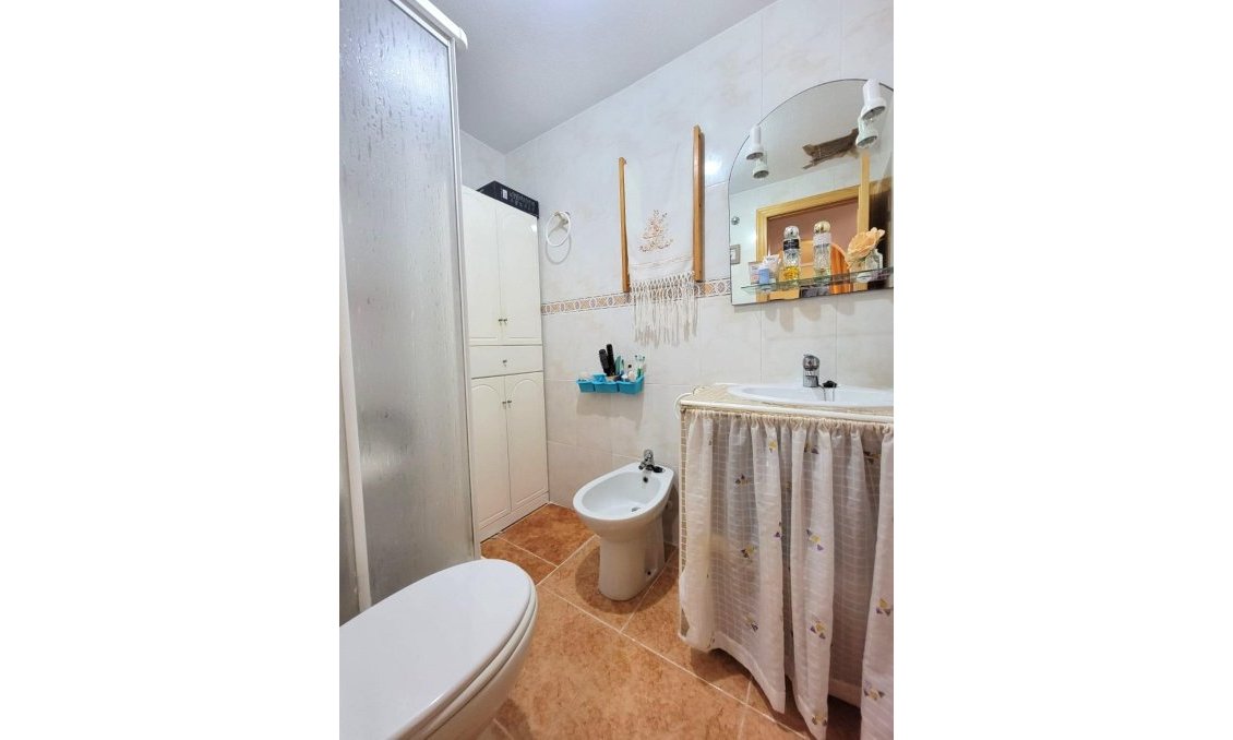 Segunda mano - Apartamento -
Torrevieja - Nueva Torrevieja