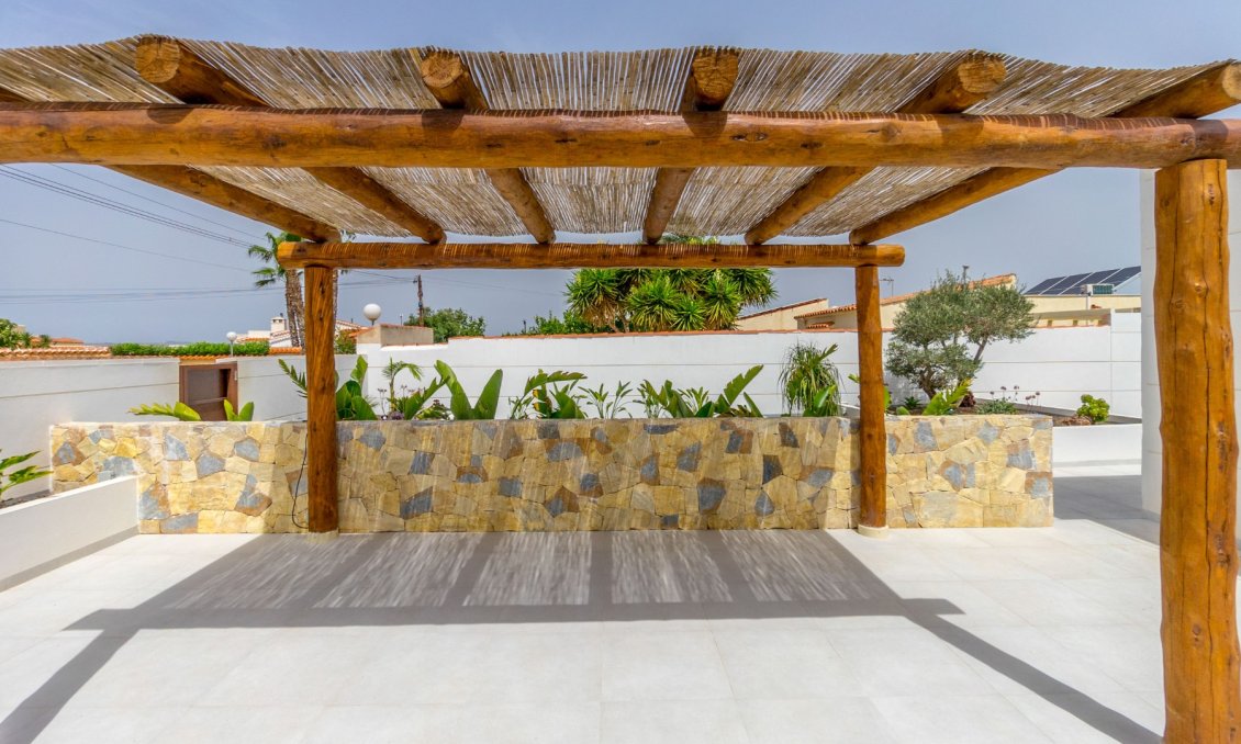 Segunda mano - Villa -
Torrevieja - Costa Blanca