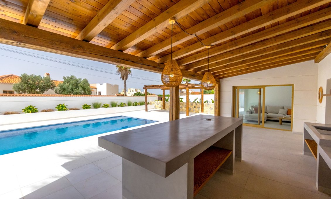 Segunda mano - Villa -
Torrevieja - Costa Blanca