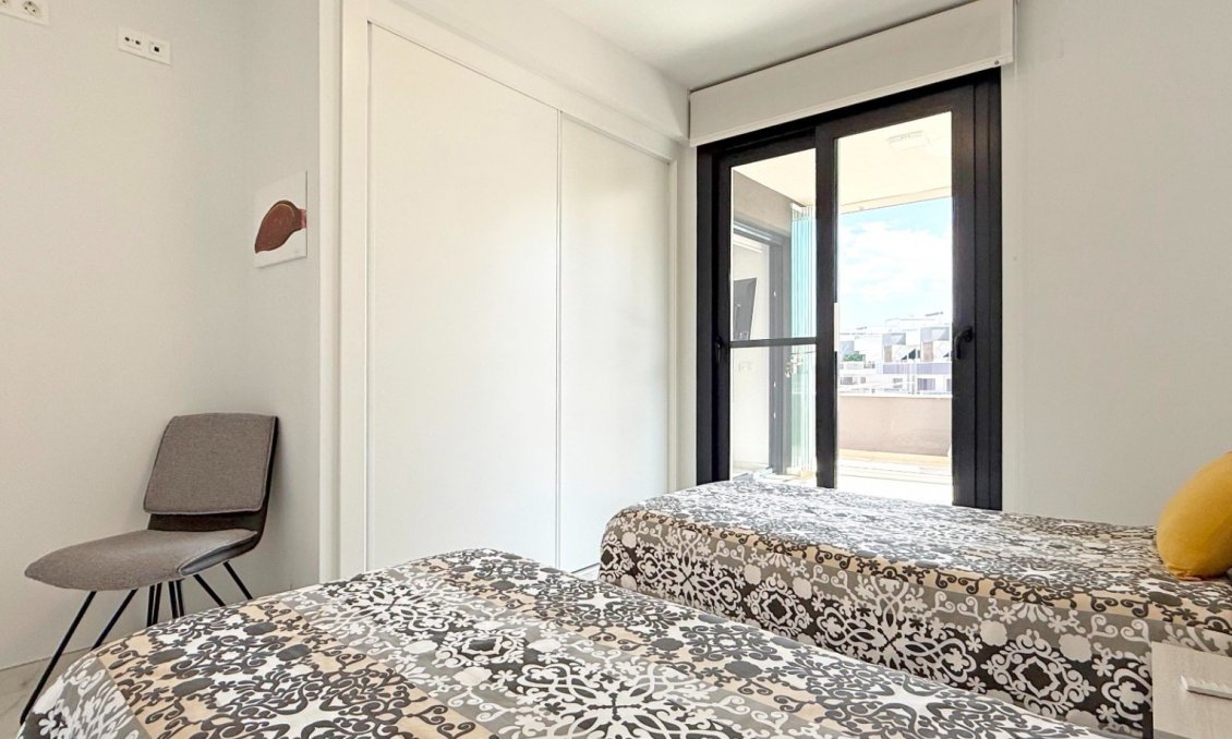 Segunda mano - Apartamento -
Orihuela Costa - Costa Blanca