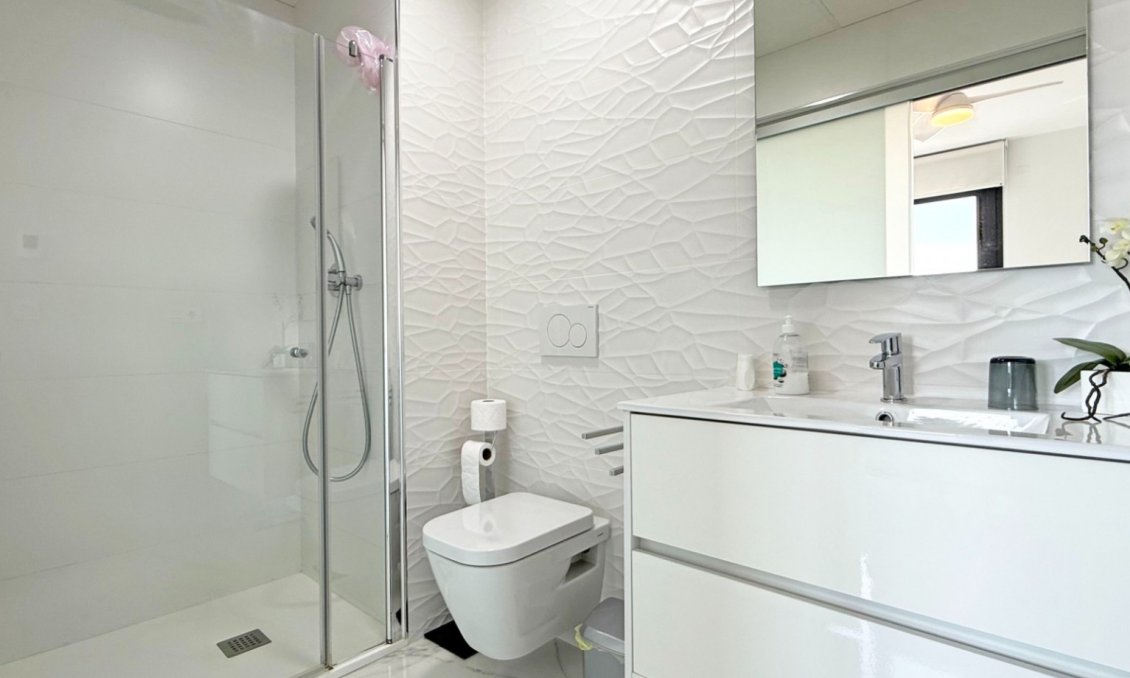 Segunda mano - Apartamento -
Orihuela Costa - Costa Blanca