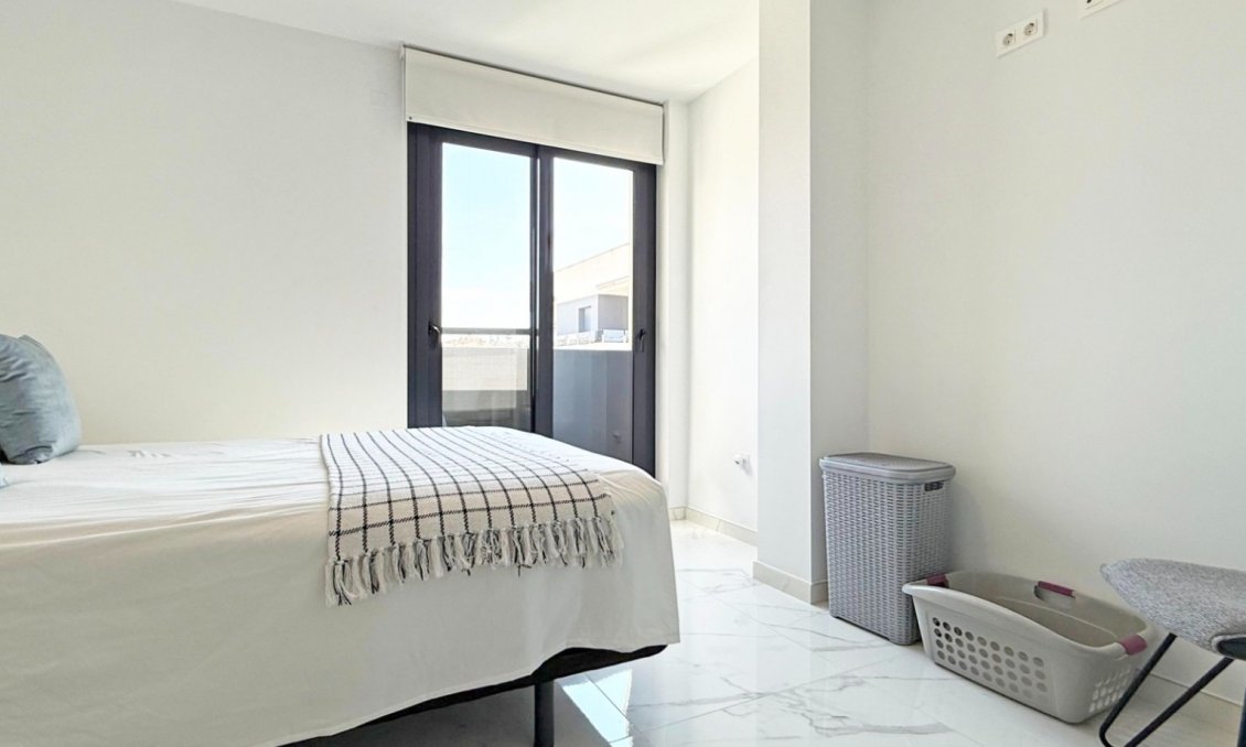 Segunda mano - Apartamento -
Orihuela Costa - Costa Blanca