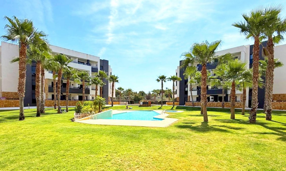 Segunda mano - Apartamento -
Orihuela Costa - Costa Blanca