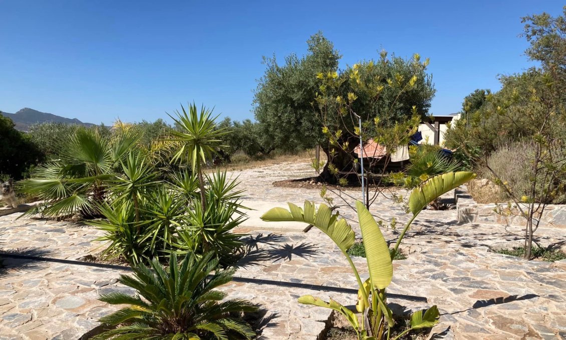 Segunda mano - Villa -
Hondón de las Nieves - Inland