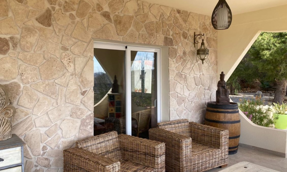 Segunda mano - Villa -
Hondón de las Nieves - Inland