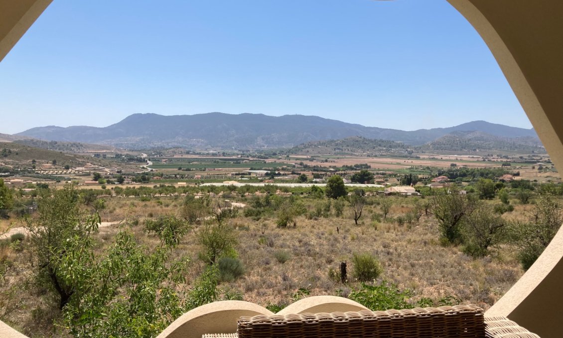 Segunda mano - Villa -
Hondón de las Nieves - Inland