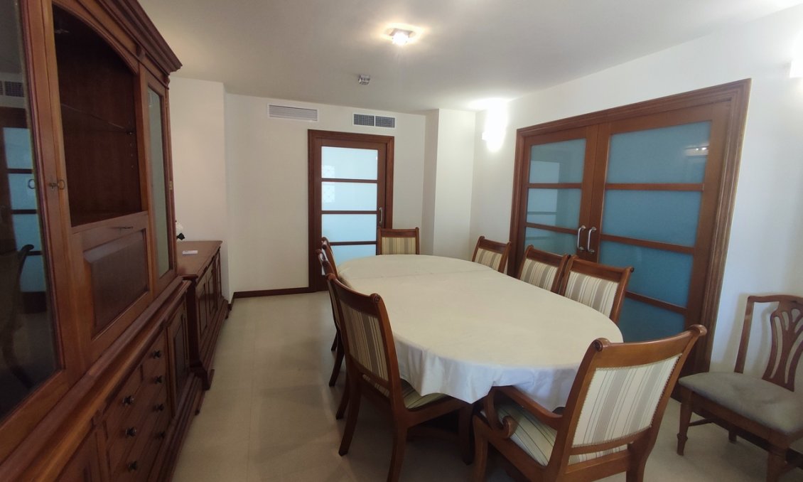 Segunda mano - Villa -
Peraleja Golf - Inland