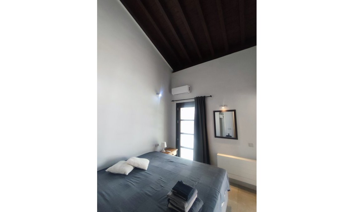 Segunda mano - Villa -
Peraleja Golf - Inland