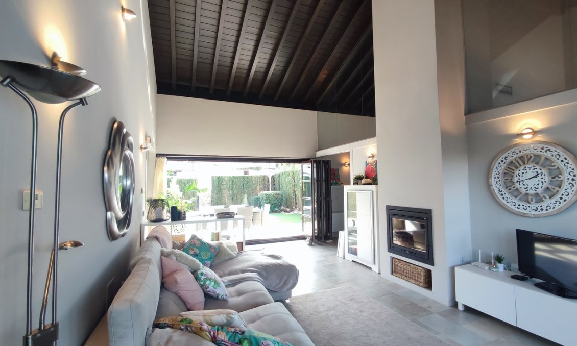 Revente - Villa -
Peraleja Golf - Inland