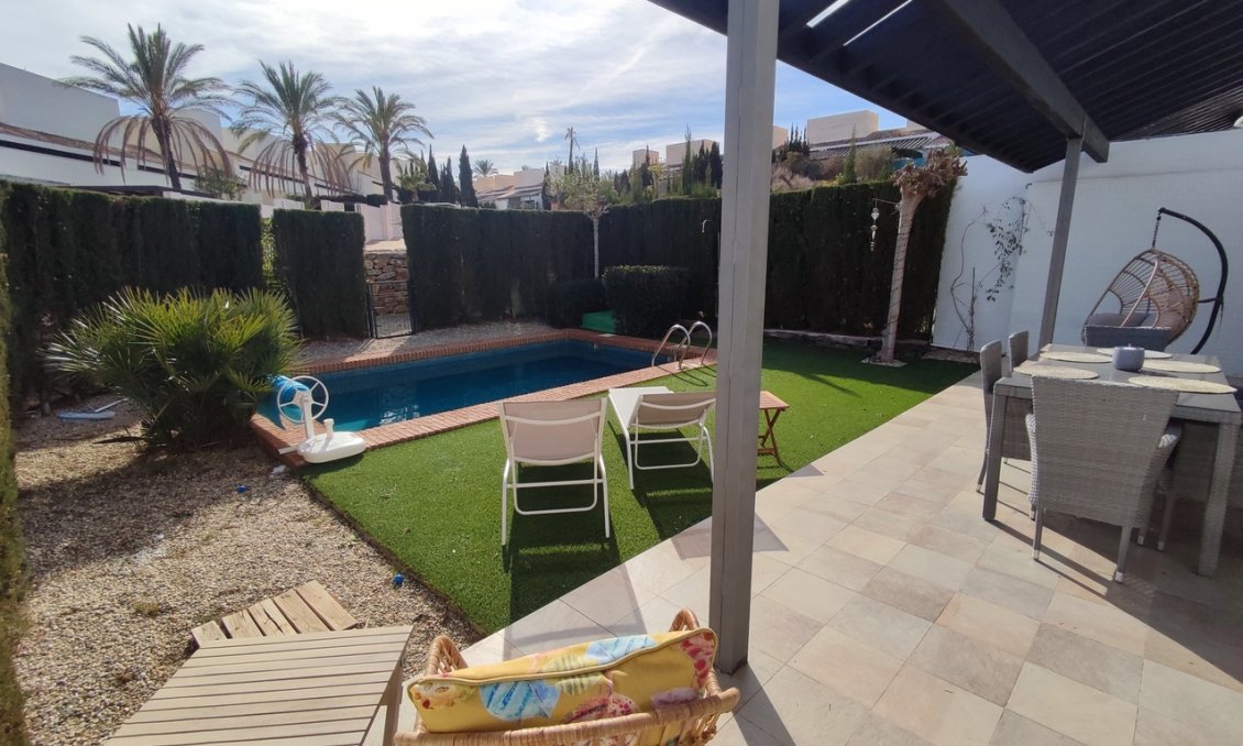Revente - Villa -
Peraleja Golf - Inland