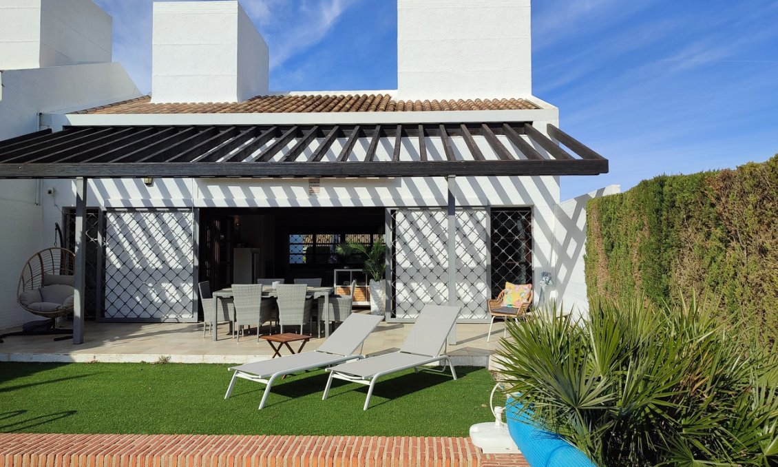 Revente - Villa -
Peraleja Golf - Inland