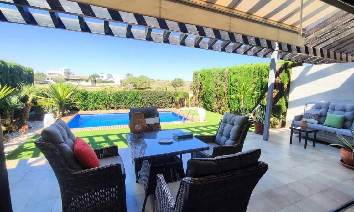 Segunda mano - Villa -
Peraleja Golf - Inland