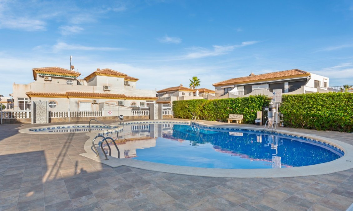Wiederverkauf - Town House -
Orihuela Costa - Costa Blanca