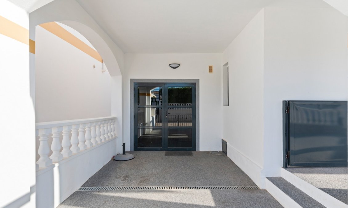 Wiederverkauf - Town House -
Orihuela Costa - Costa Blanca
