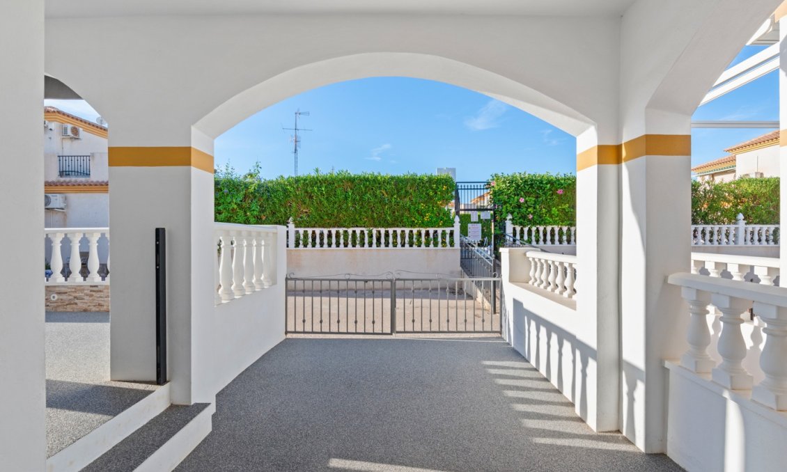 Wiederverkauf - Town House -
Orihuela Costa - Costa Blanca