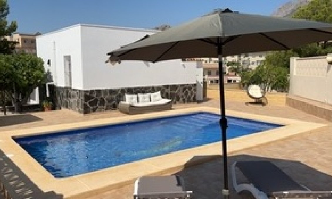 Segunda mano - Villa -
La Nucía - Costa Blanca