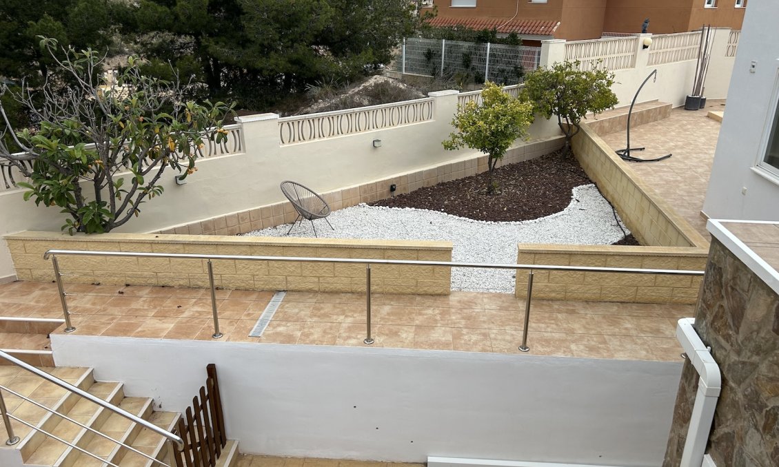 Segunda mano - Villa -
La Nucía - Costa Blanca