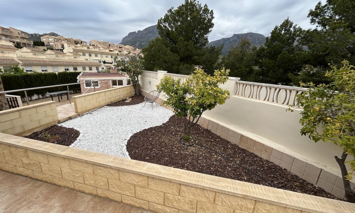 Segunda mano - Villa -
La Nucía - Costa Blanca
