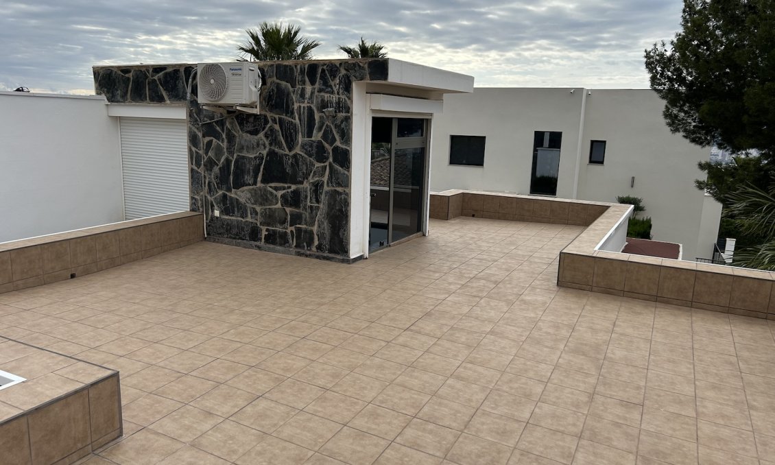 Segunda mano - Villa -
La Nucía - Costa Blanca