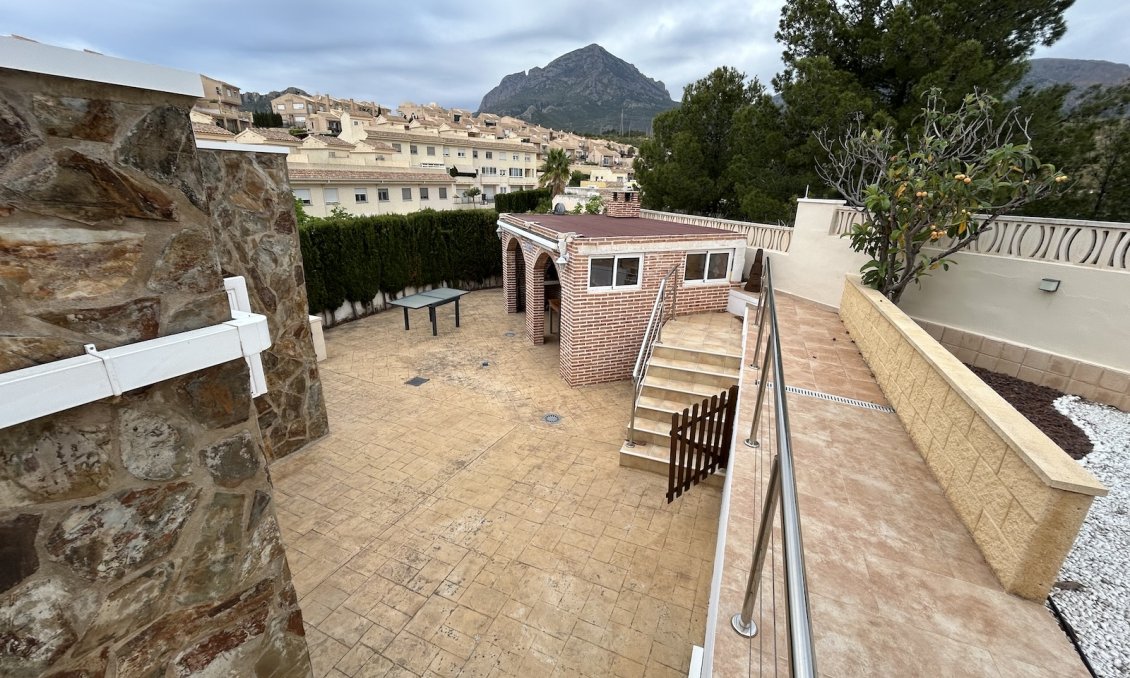 Segunda mano - Villa -
La Nucía - Costa Blanca
