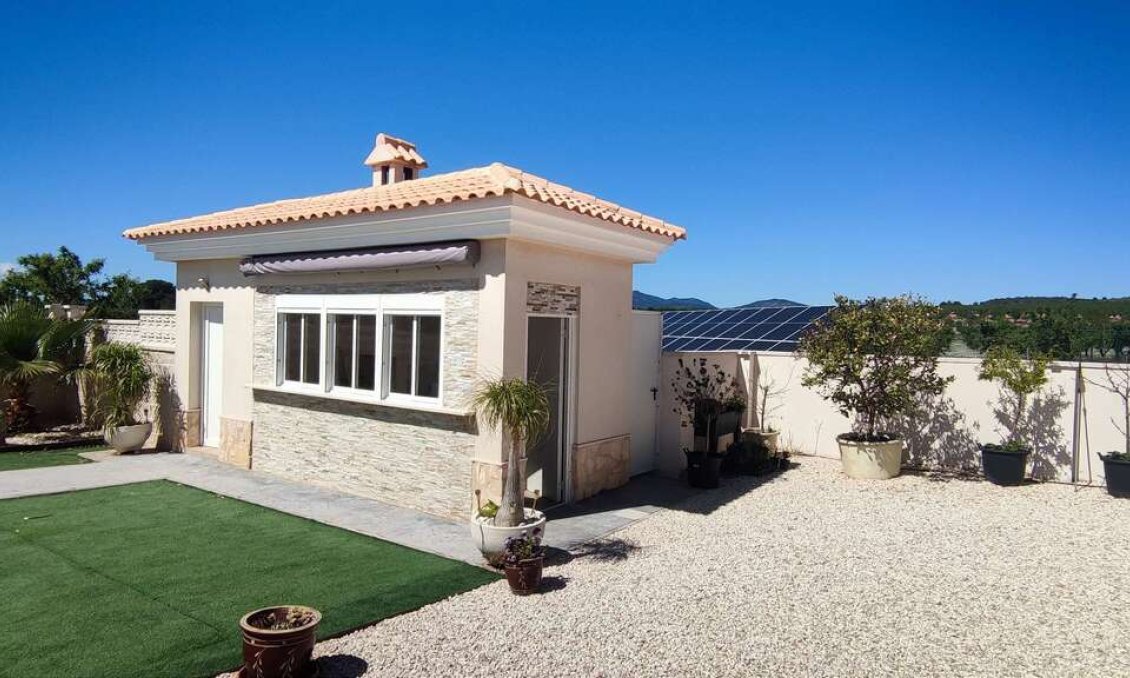 Segunda mano - Villa -
Pinoso - Inland