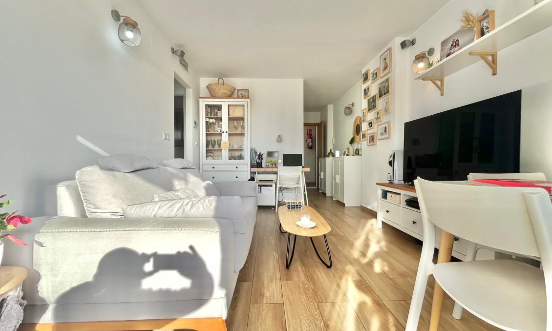 Segunda mano - Apartamento -
Torrevieja - Calas Blanca