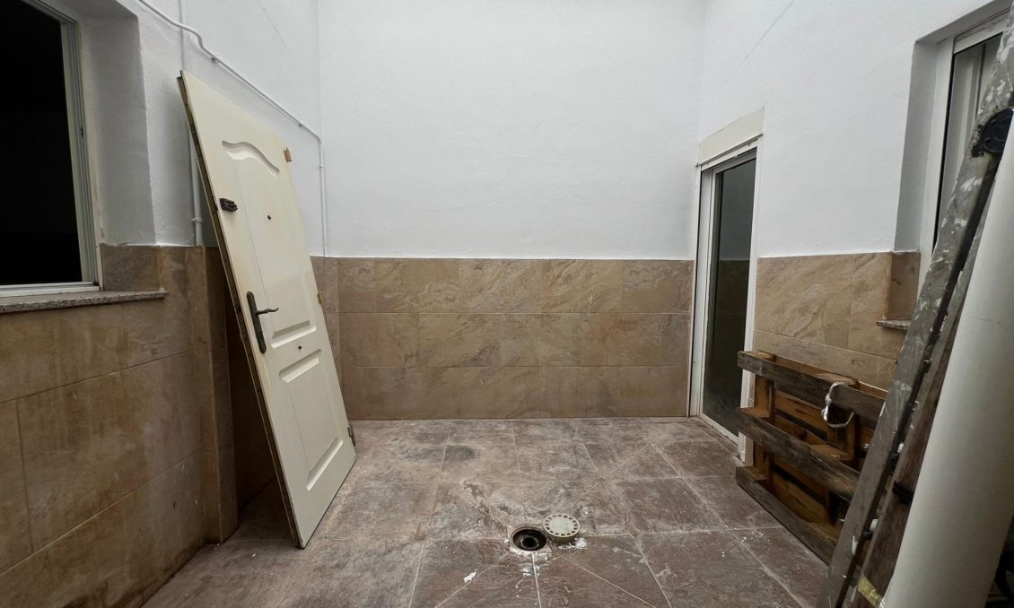 Segunda mano - Apartamento -
Catral - Comunidad Valenciana