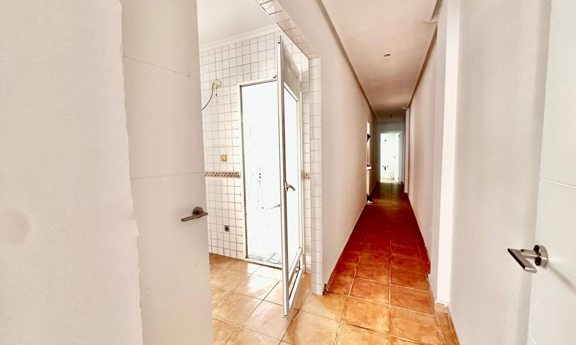 Segunda mano - Apartamento -
Catral - Comunidad Valenciana