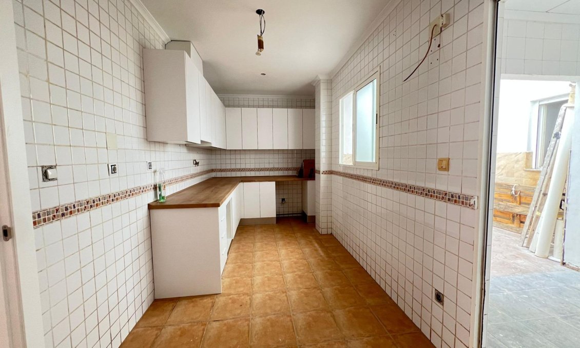 Segunda mano - Apartamento -
Catral - Comunidad Valenciana