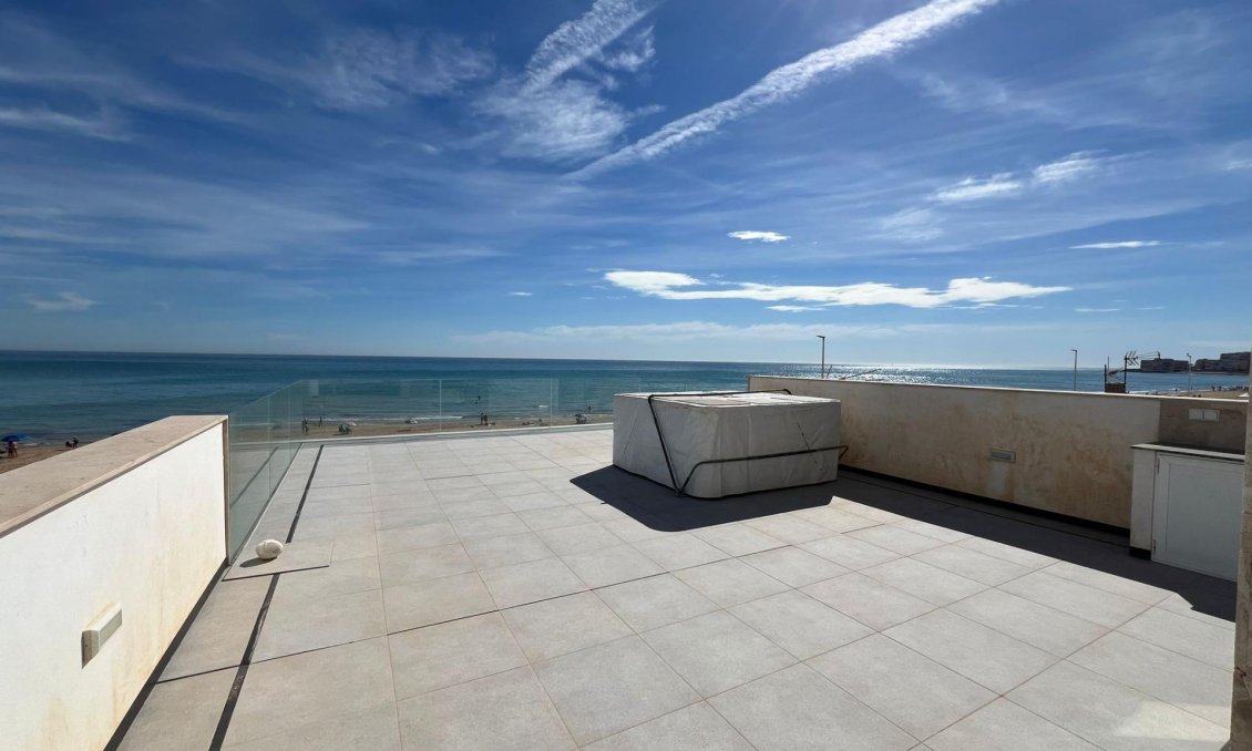 Segunda mano - Villa -
Torrevieja - La Mata