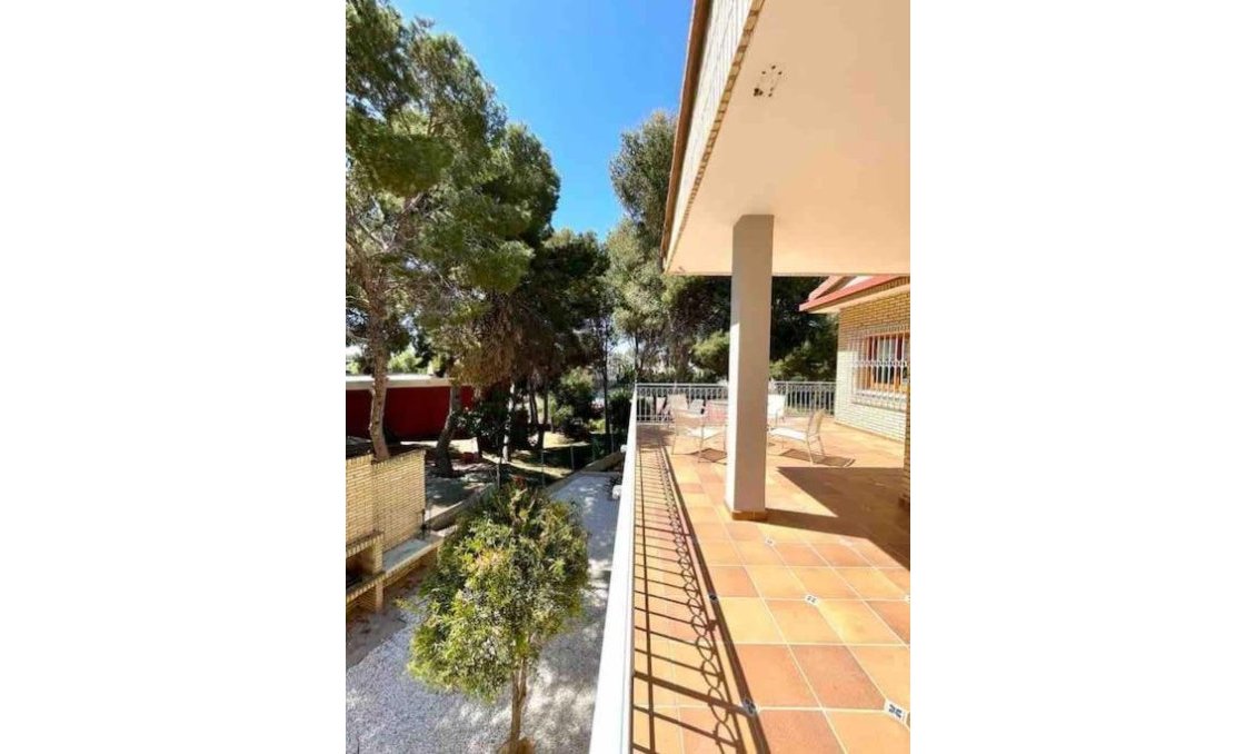 Wiederverkauf - Villa -
Orihuela Costa - Campoamor