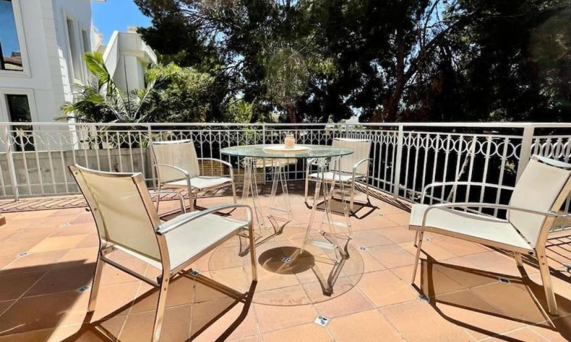 Wiederverkauf - Villa -
Orihuela Costa - Campoamor