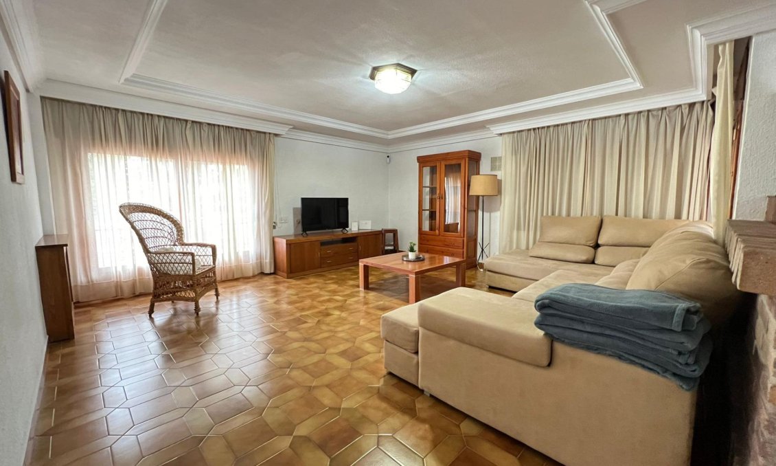 Wiederverkauf - Villa -
Orihuela Costa - Campoamor