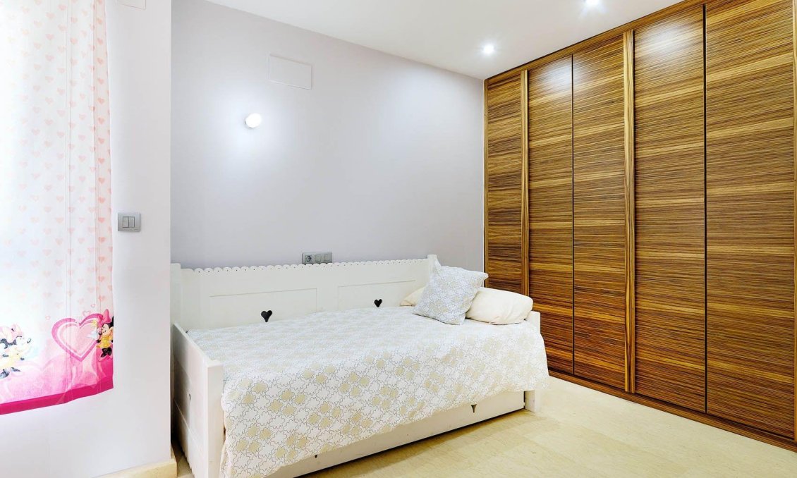 Resale - Penthouse -
Torrevieja