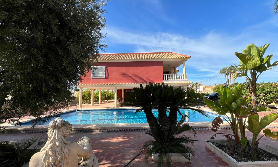 Wiederverkauf - Villa -
Torrevieja - Torreta Florida