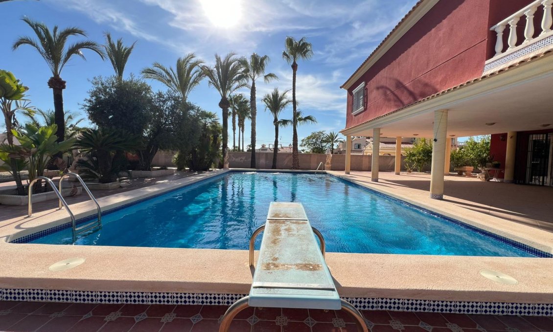 Wiederverkauf - Villa -
Torrevieja - Torreta Florida