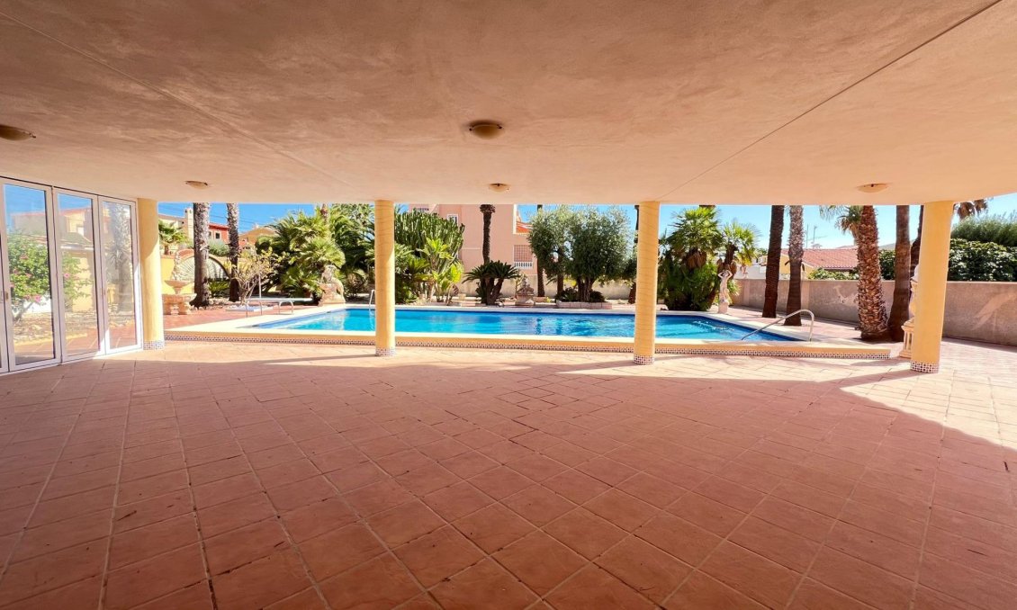 Wiederverkauf - Villa -
Torrevieja - Torreta Florida