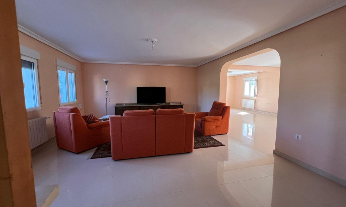 Wiederverkauf - Villa -
Torrevieja - Torreta Florida