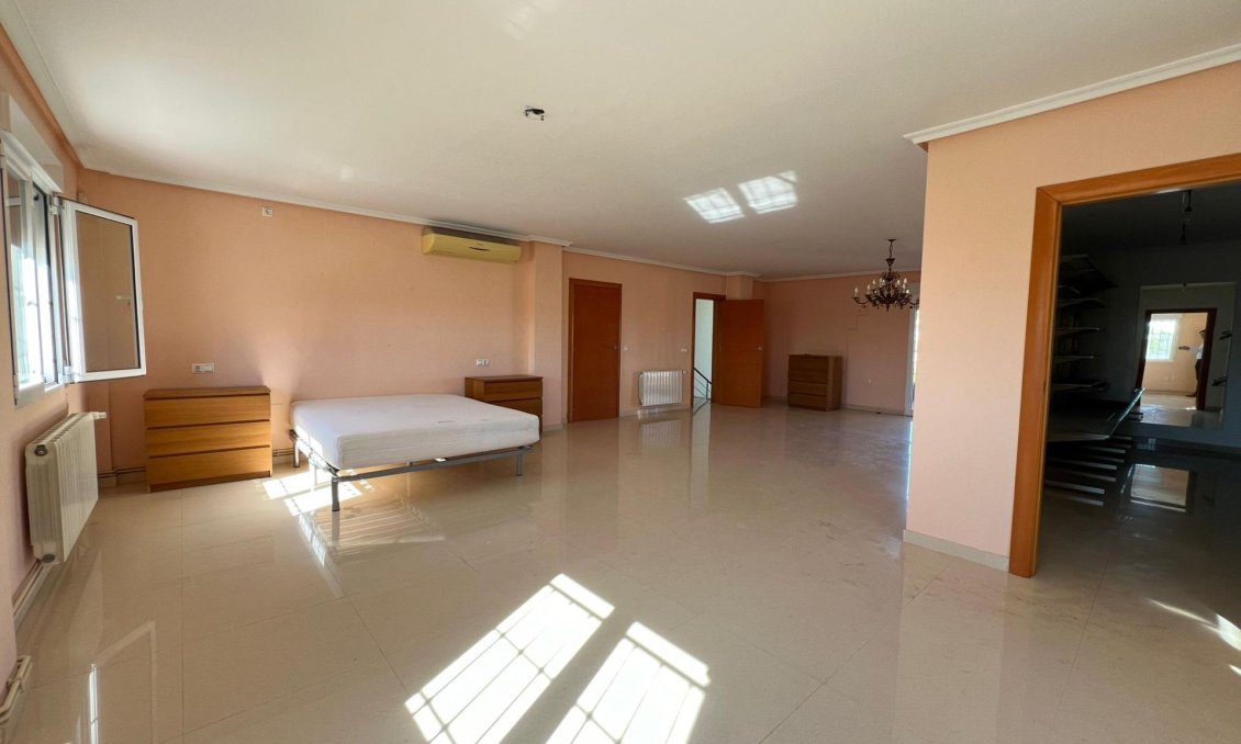 Wiederverkauf - Villa -
Torrevieja - Torreta Florida