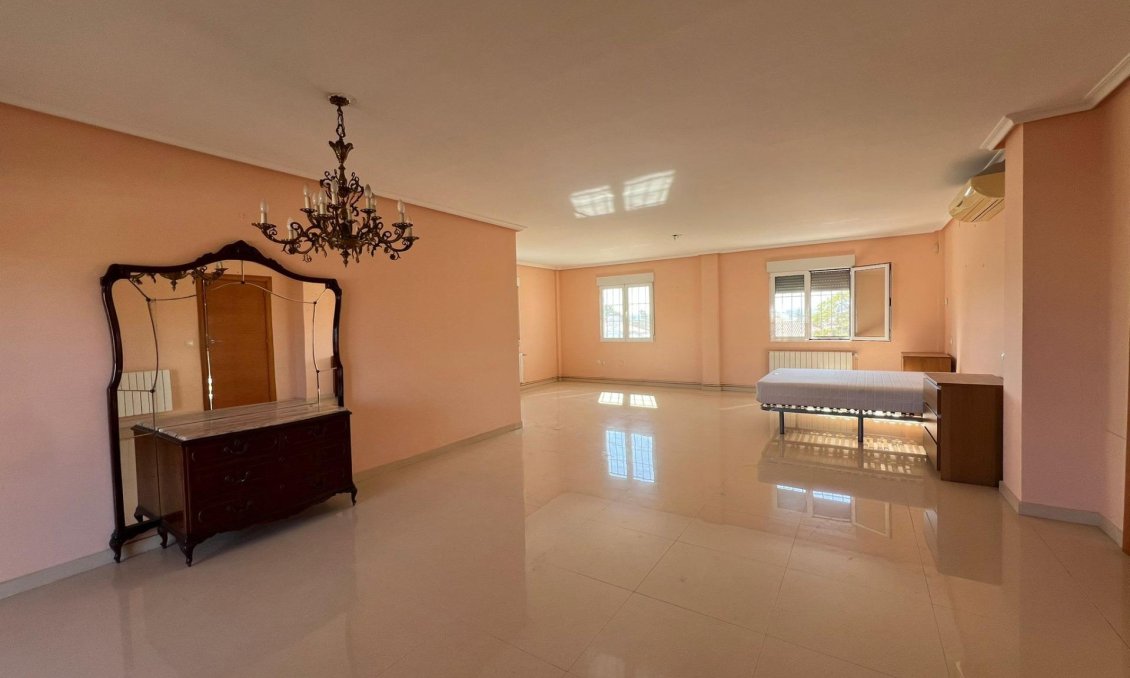 Wiederverkauf - Villa -
Torrevieja - Torreta Florida