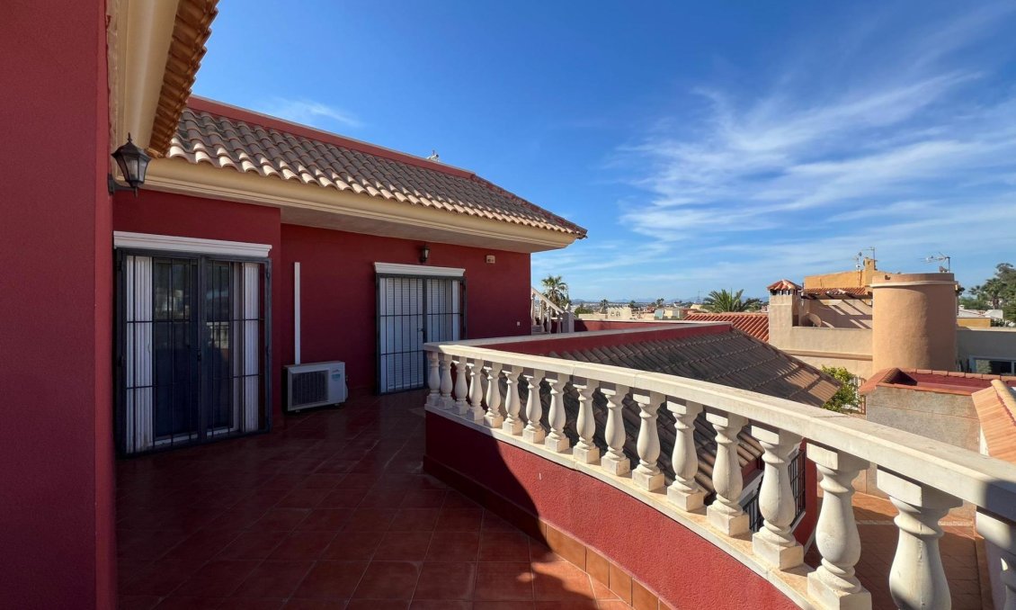 Wiederverkauf - Villa -
Torrevieja - Torreta Florida