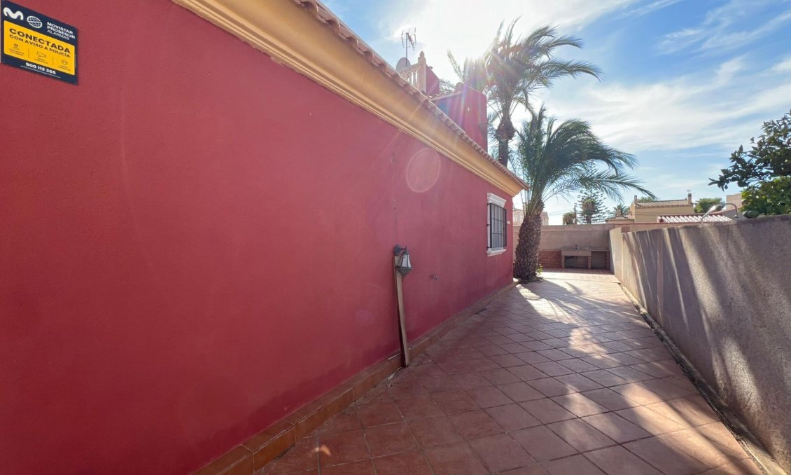 Wiederverkauf - Villa -
Torrevieja - Torreta Florida